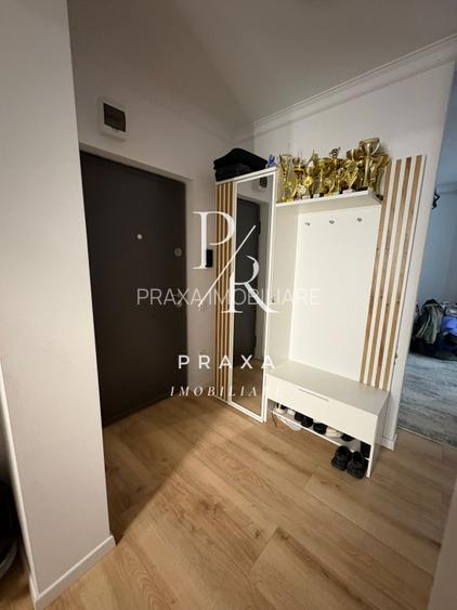 Apartament de vanzare 3 camere, mobilat complet, LIFT, garaj, zona str. Eroilor! - 9