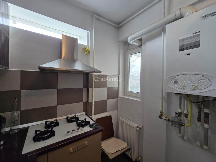 Apartament cu 2 camere| Spatios | Etaj 1 | Centrala+Mobilat+utilat| COMISION 0% - 8