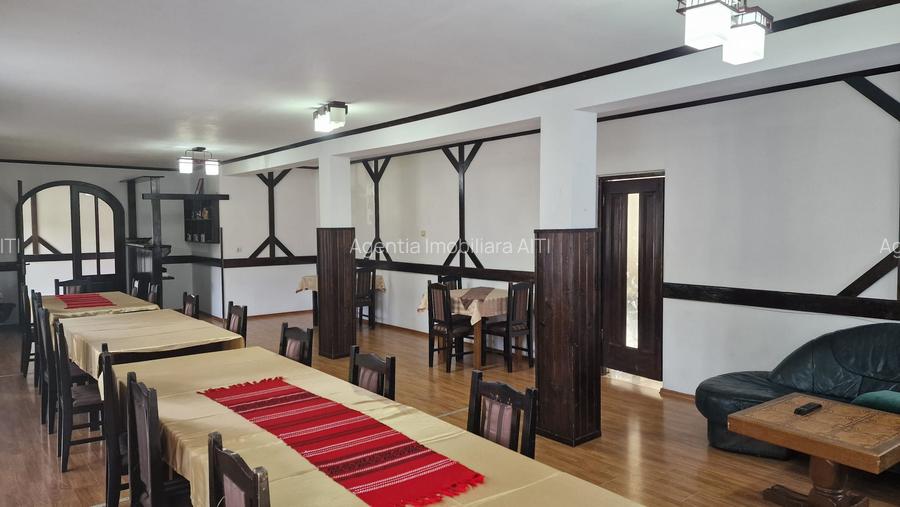 De Vanzare Pensiune-10 camere Voroneț - 3
