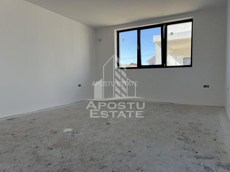 Duplex cu 4 camere P+E, in Beregsau Mare - 2