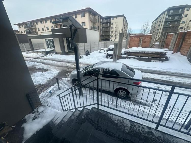 AP. 2 CAMERE MIRAL RESIDENCE, CURTE 20 MP, LOC PARCARE, COMISION 0% - 7