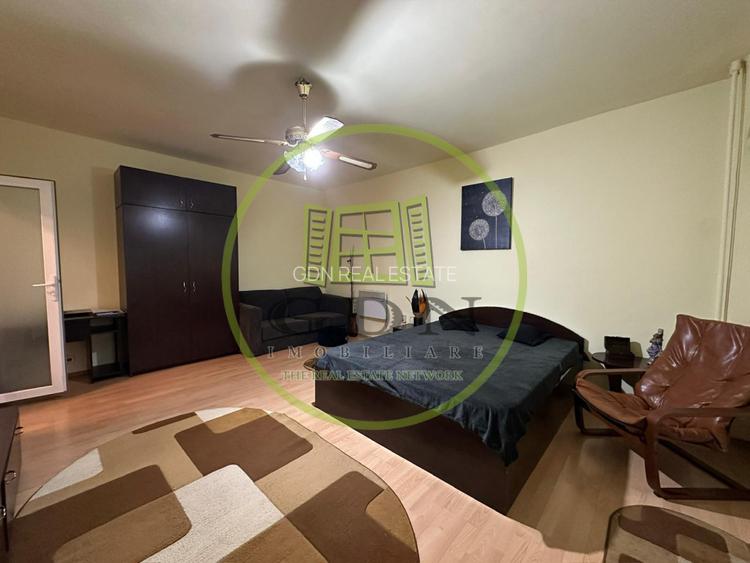 Garsoniera 40 mp, decomandata, Centru, Zona Universitatea din Craiova - 2