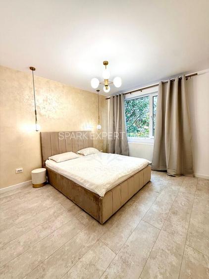 //2 CAMERE// DEMOCRATIEI// PRIMA INCHIRIERE// - 3