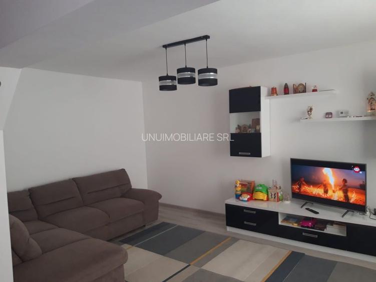 Apartament 3 Camere Zona  Posta Bahne - etaj 2/3 - 74 mp - 2