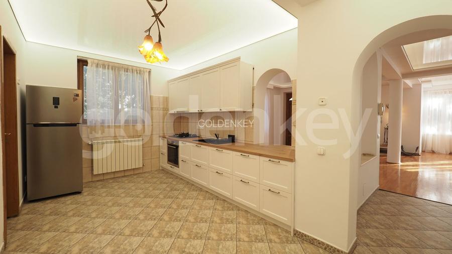 Vila individuala cu 7 camere | piscina | 1000mp teren - 5