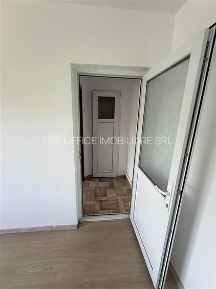 Apartament 2 camere Semidecomandat Podu Ros - 2
