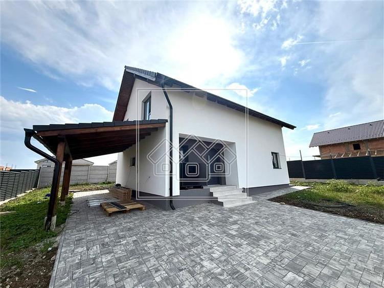 Casa individuala P+E de vânzare în Sura Mica - 120 mp utili