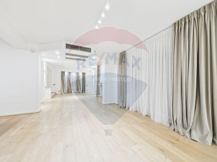 Casă / Vilă Pipera  cu 7 camere de închiriat - 10