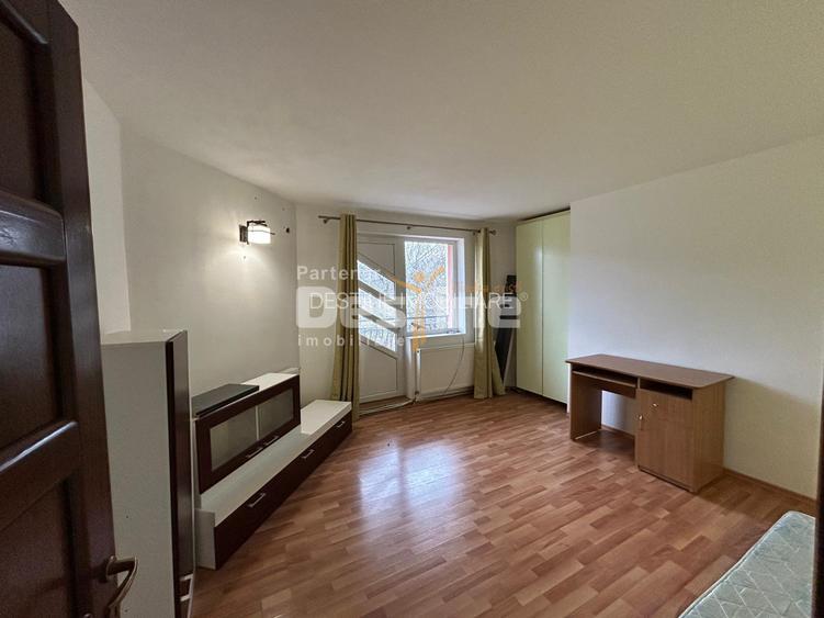 Vila pretabila Pensiune/Cresa/Azil  Fermelor 300mp 415.000€ - 12