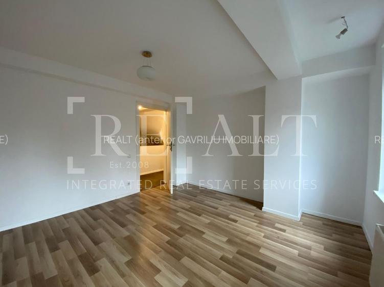 Inchiriere casa, vila 5 camere | Imobil 2013, Singur curte, Nemobilat | Aviatiei - 5