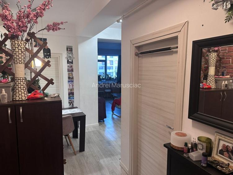 Apartament de 3 camere in zona Mamaia Sat - 12