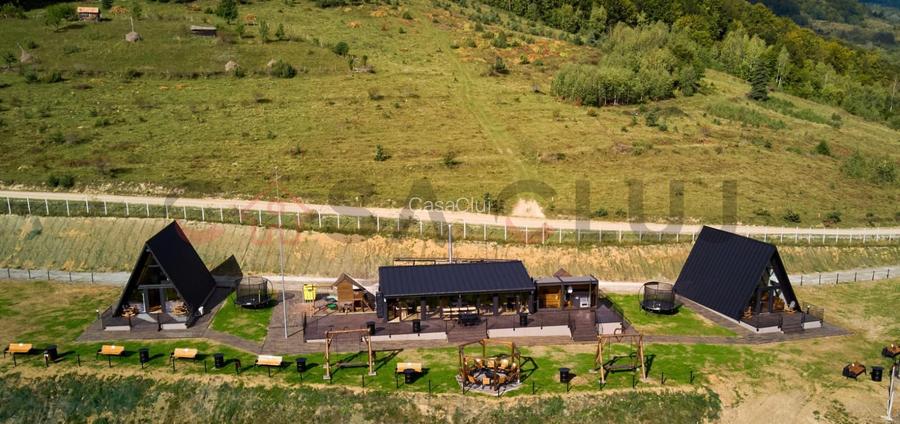 Afacere de vanzare, 2 cabane+sala de evenimente, Apuseni! - 2