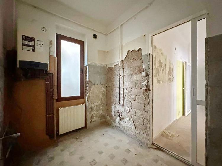 Oportunitate investiție: 2 unități ultracentral, pregătite pentru renovare