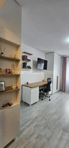 Garsoniera moderna - Metrou 1 Decembrie 1918 - Theodor Pallady - 2