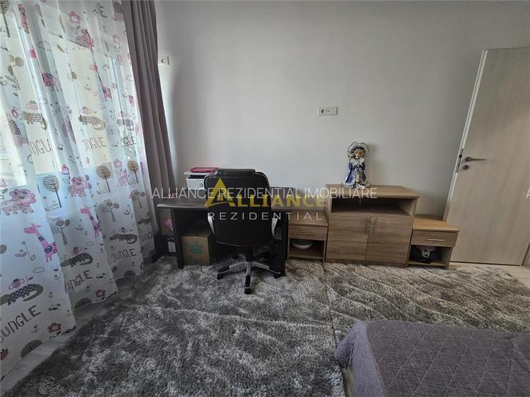 Apartament 3 camere de vanzare – 98 mp – etaj 9/10 – mobilat si utilat – parcare - 2