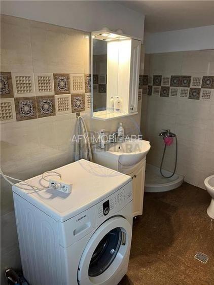 De Inchiriat Casa 2 camere si curte, Alba Iulia sector 3 - 8