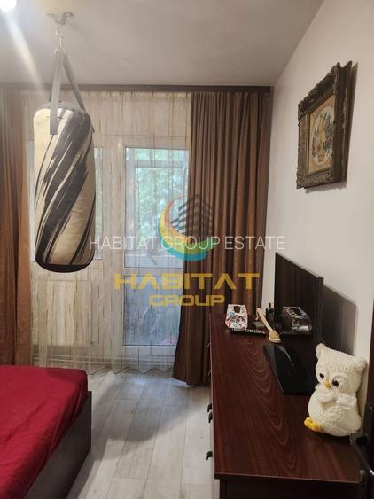 Apartament 3 Camere Decomandat Aparatorii Patriei Sector 4 - 5