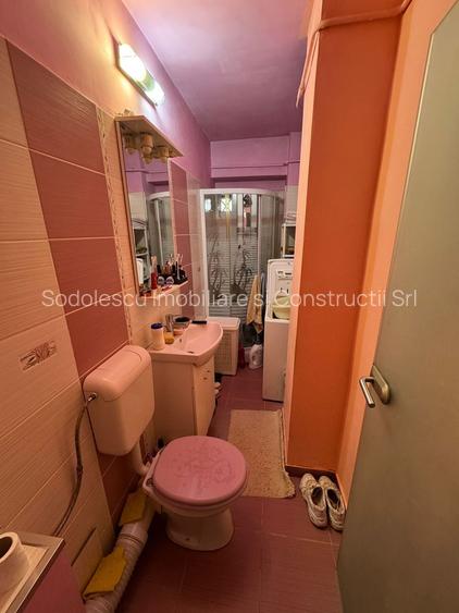 Decomandat si spatios - 14