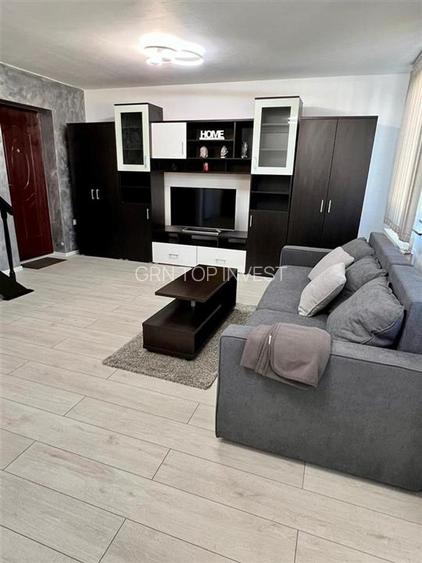 Apartament modern la Mansarda cu 3 camere si balcon zona Milea - 2