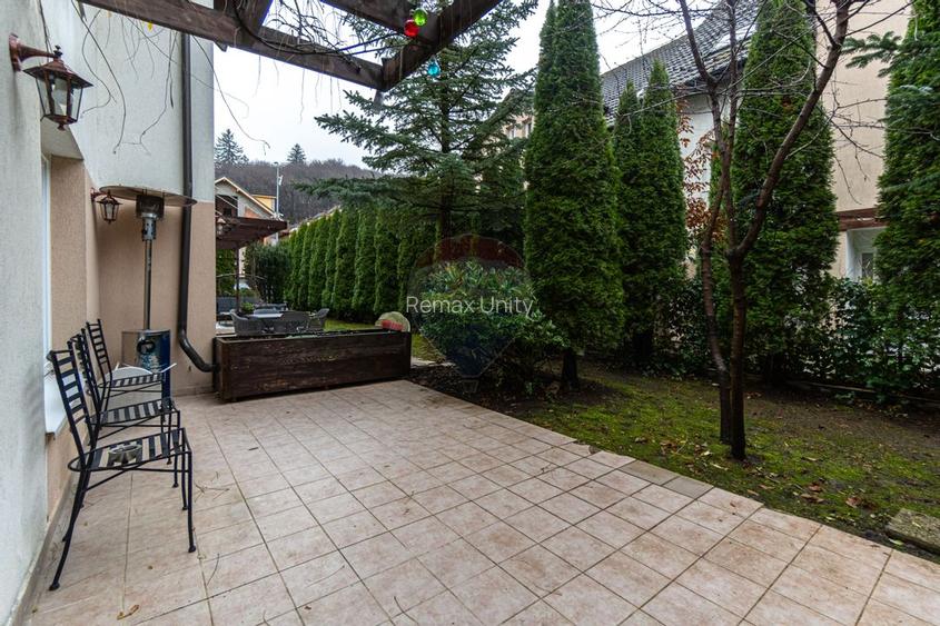 Apartament spatios de închiriat în zona Green Valley - Noua - 29