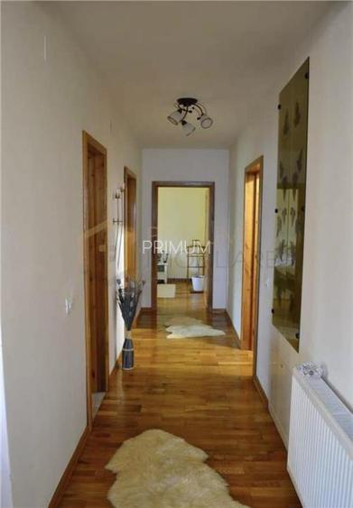 GIROC - INDIVIDUALA - Pe parter - 5 Camere - Dressing - 6