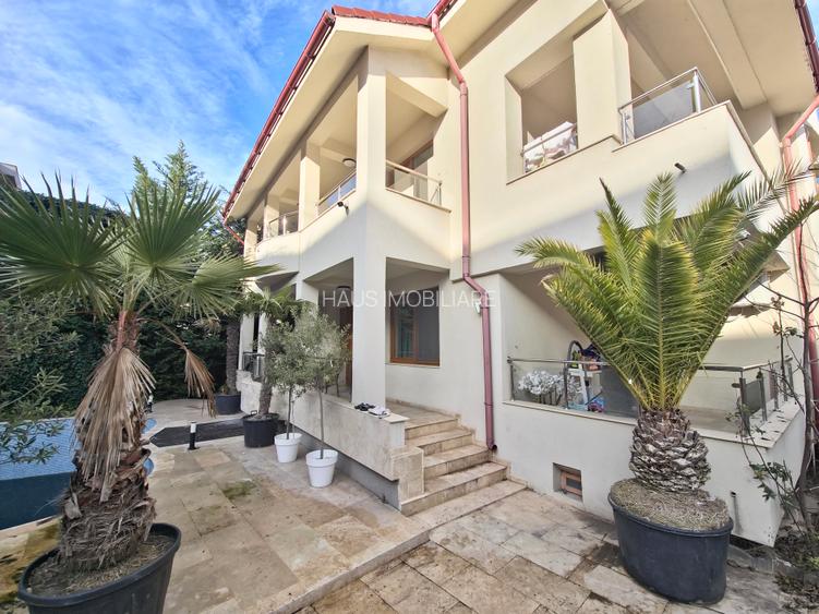 Vilă unică de vânzare piscina  zona Stadion - 8