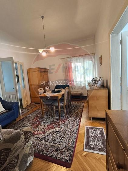 Casă de vanzare 3 camere Gherla - 12