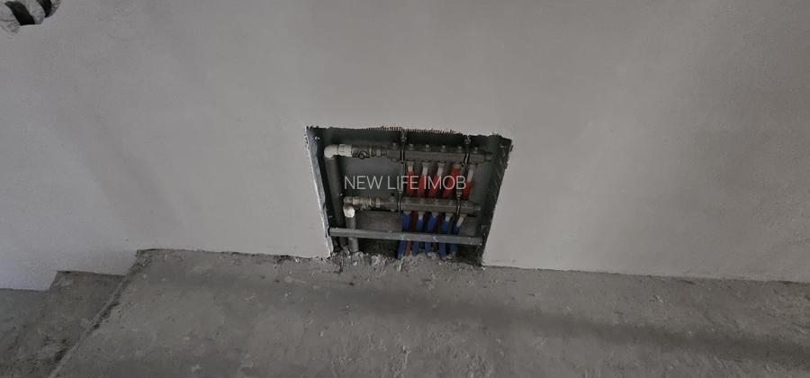 Centru / magazinul TOMIS - 2