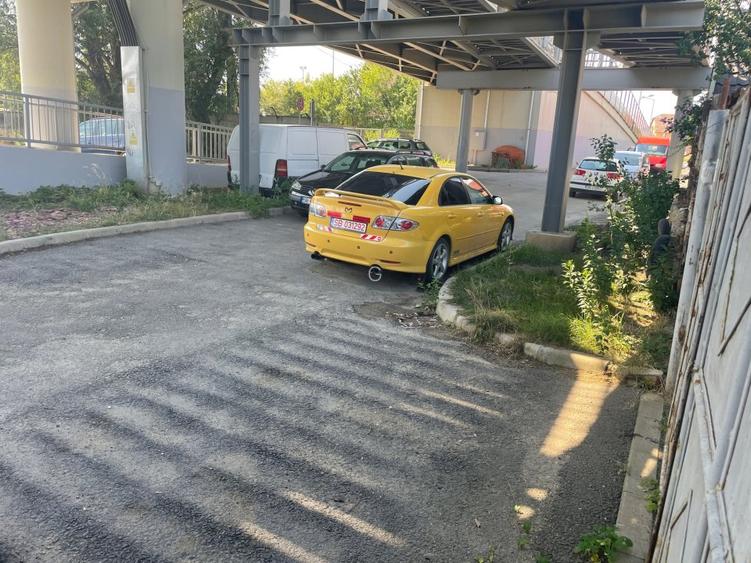 Inchiriere parcare betonata  300 mp - direct de la proprietar! - 5