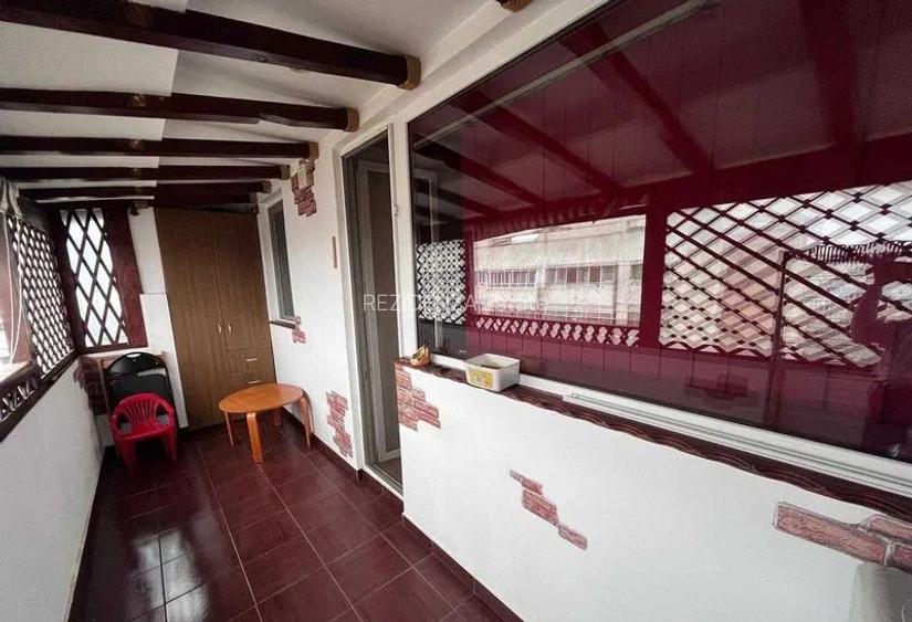 APARTAMENT 2 CAMERE MODERN RENOVAT METROU GORJULUI - 7