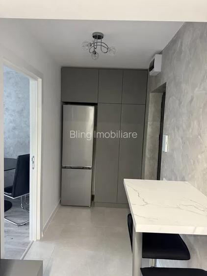 Apartament cu 2 camere decomandate,41mp, Zona Plopilor - 7