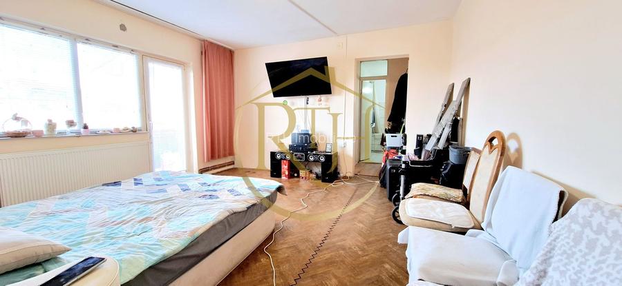 Oferim spre vanzare, Apartament cu 3 camere, Girocului, Sp. Judetean - 3