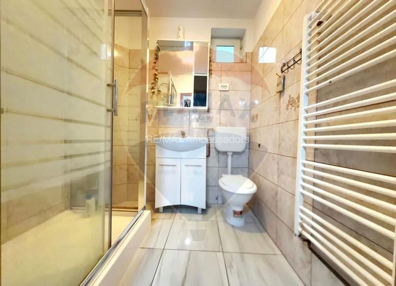 Casă de vanzare in zona Dâmbovița - 8