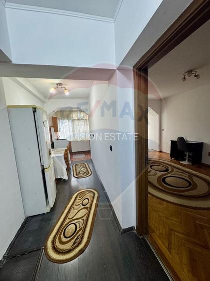 Apartament cu 2 camere de vânzare în zona Rovine - 7