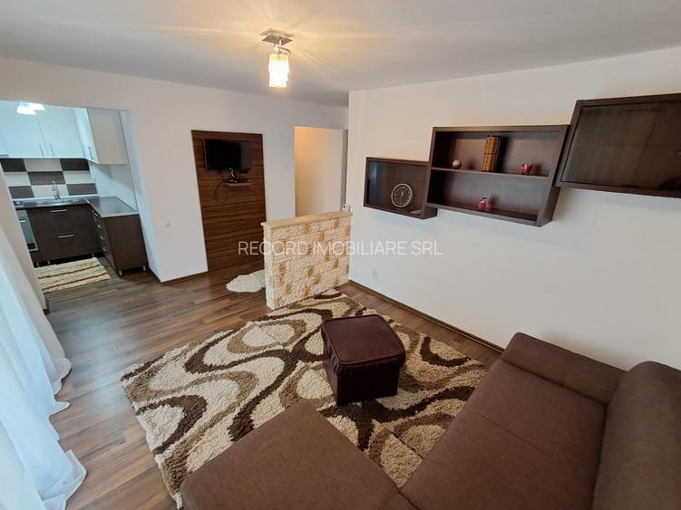 Apartament 2 camere mobilat si utilat, cu parcare inclusa,strada Eroilor, Flores - 3