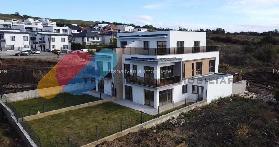 Duplex premium  P+E+R cu view asupra orasului, in  Voronet - 2