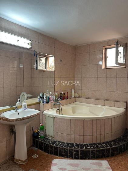 Vanzare-Vila-6 camere - Dobroesti-Lac - 12