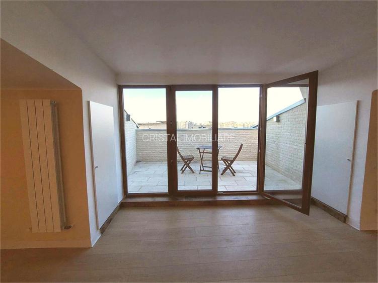 Penthouse 3 camere, 105 mp, terasa 15 mp, zona Eminescu, bloc nou - 12