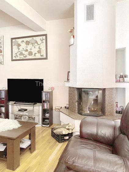 Suprafata Generoasa de teren - 12