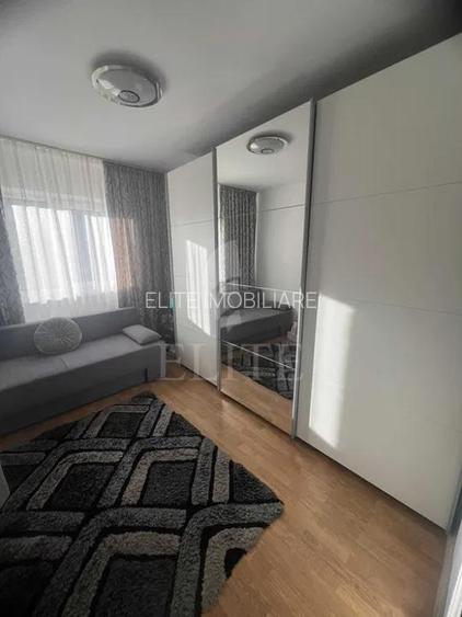 Apartament 3 camere în zona AUREL VLAICU - 3