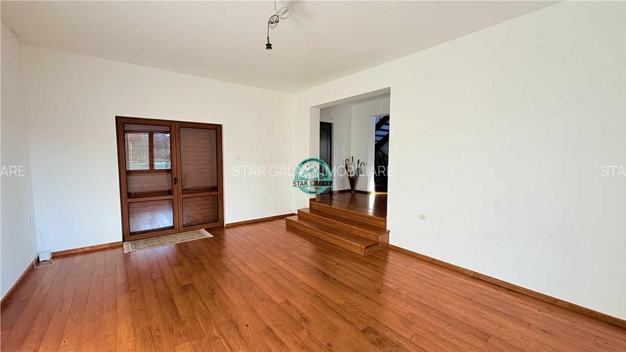 Casa de vanzare cu 4 camere, 4 bai, teren 1540mp - Sangeorgiu de Mures - 13