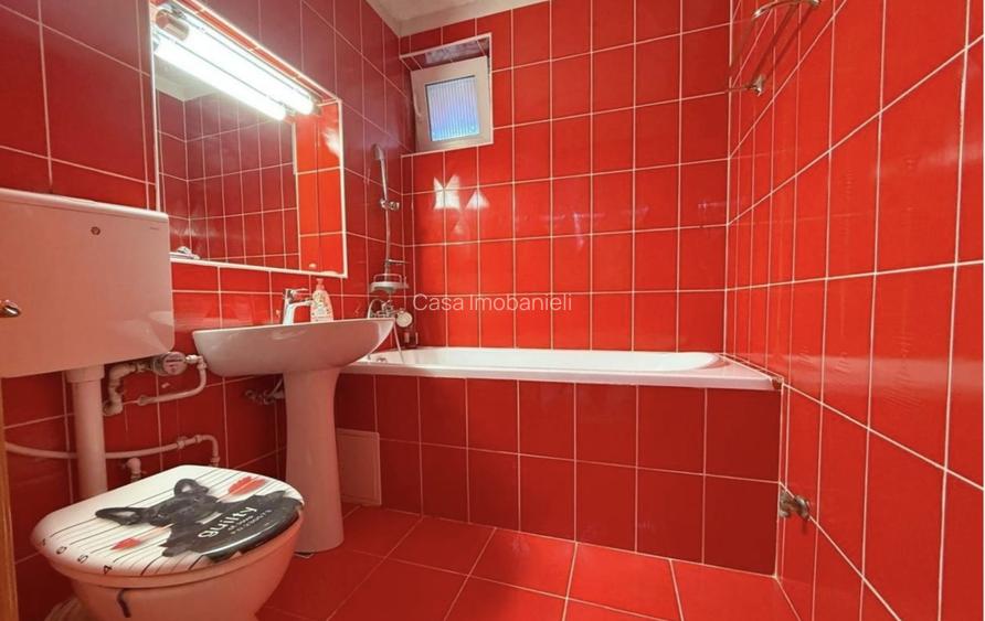 De vânzare – Apartament 4 camere, Zona Medicina - 9