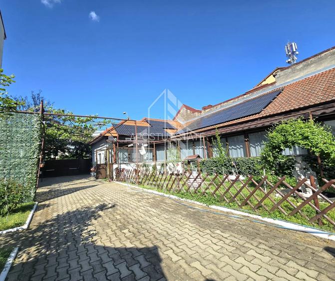 Casa individuala de vanzare, 4 camere, 2 garaje, Lipovei - 2