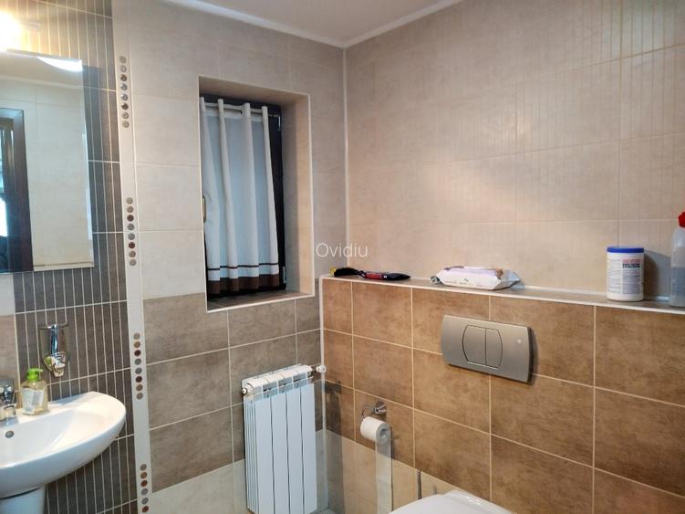 Casa de vânzare în Bucium  - 9