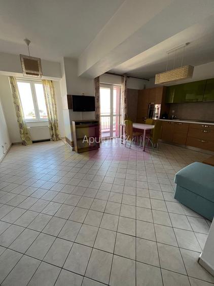 Vanzare apartament de 2 camere in zona Decebal adiacent - 6