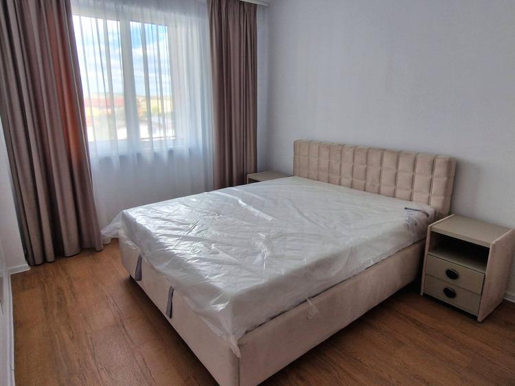 Apartament 2 camere plus balcon de 8,60 mp, bloc nou, parcare, 92.000E
