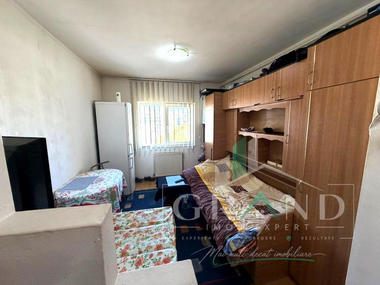OPORTUNITATE DE INVESTIȚIE/GARSONIERĂ CU CENTRALĂ PROPRIE/MĂNĂȘTUR–CAL.FLORESTI