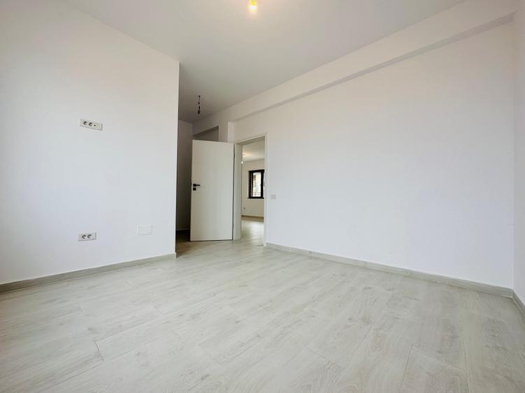 Casă individuală de vânzare, parter 4 camere | 375 mp | La Cheie - Berceni Ilfov