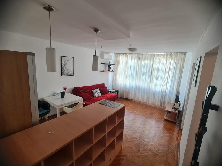 2 camere Calea Victoriei Sala Palatului