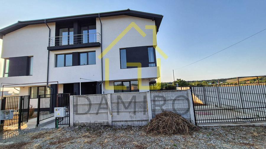 Casa tip duplex modern P+1+M 128 mp Peris Ilfov Centrala